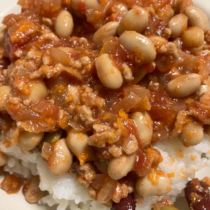 豆と挽肉のトマトライス
